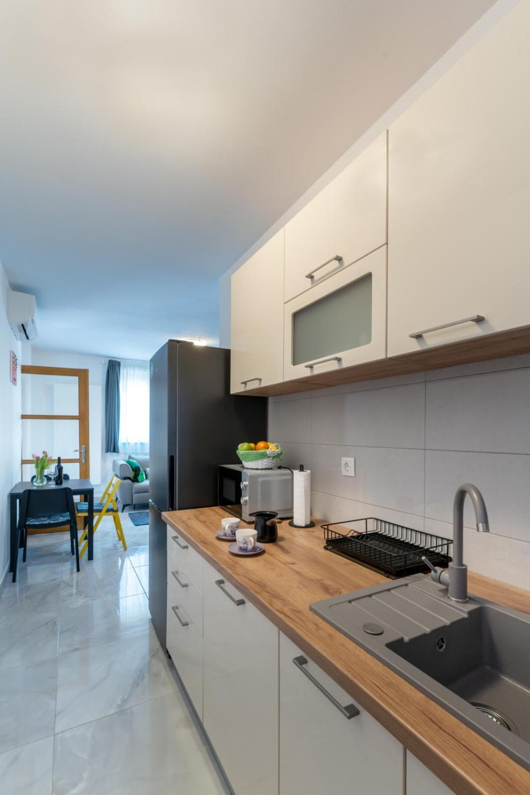 Apartman Jabuka Daire Karlovac Dış mekan fotoğraf